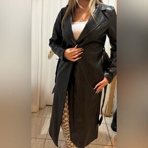 LF LEFON Elegant Black Leather Trench Coat 
EU /38 US / S,M